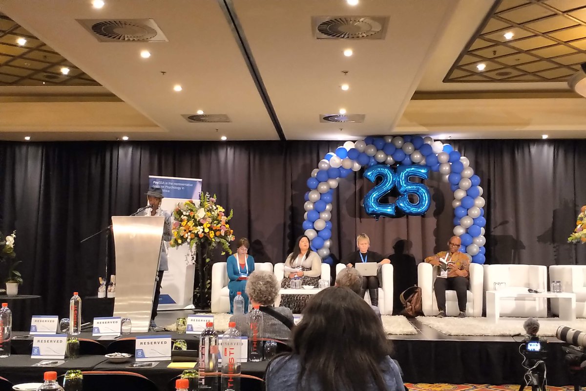 ClinPsychDavid's tweet photo. A really engaging & thought provoking day @PsySSA 25th Anniversary congress today, including an excellent roundtable discussion on Race, Science & the Future of Psychology with Peace Kiguwa, @KopanoRatele, Floretta Bonzaaier, Lou-Marie Kruger & @Research_Ambit
#25yearsofPsySSA🇿🇦 https://t.co/cBuzMHI3ce