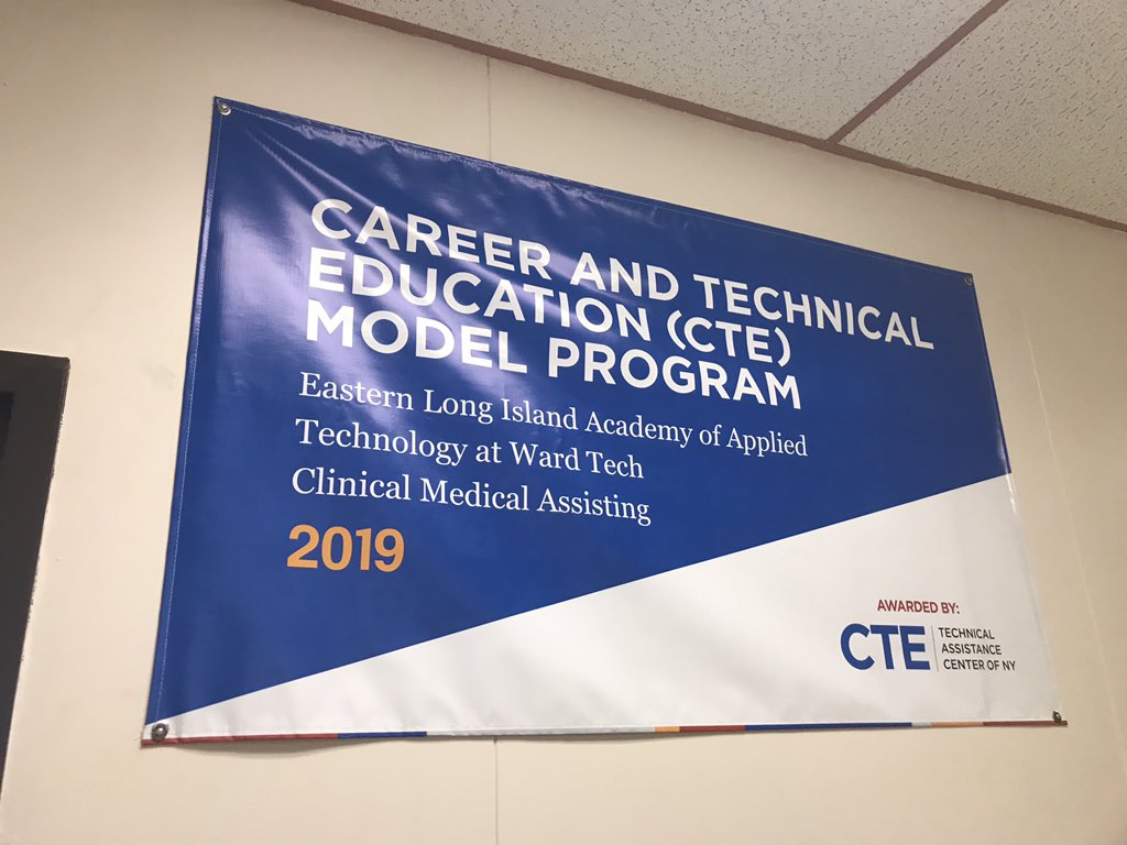 AcademyLI's tweet photo. Did you know that #WardTech has 4 programs recognize as #ModelPrograms by @NYSCTECenter? Congratulations to the staff for their work on this award! #CTEStrong https://t.co/ebxwuYG8Lb