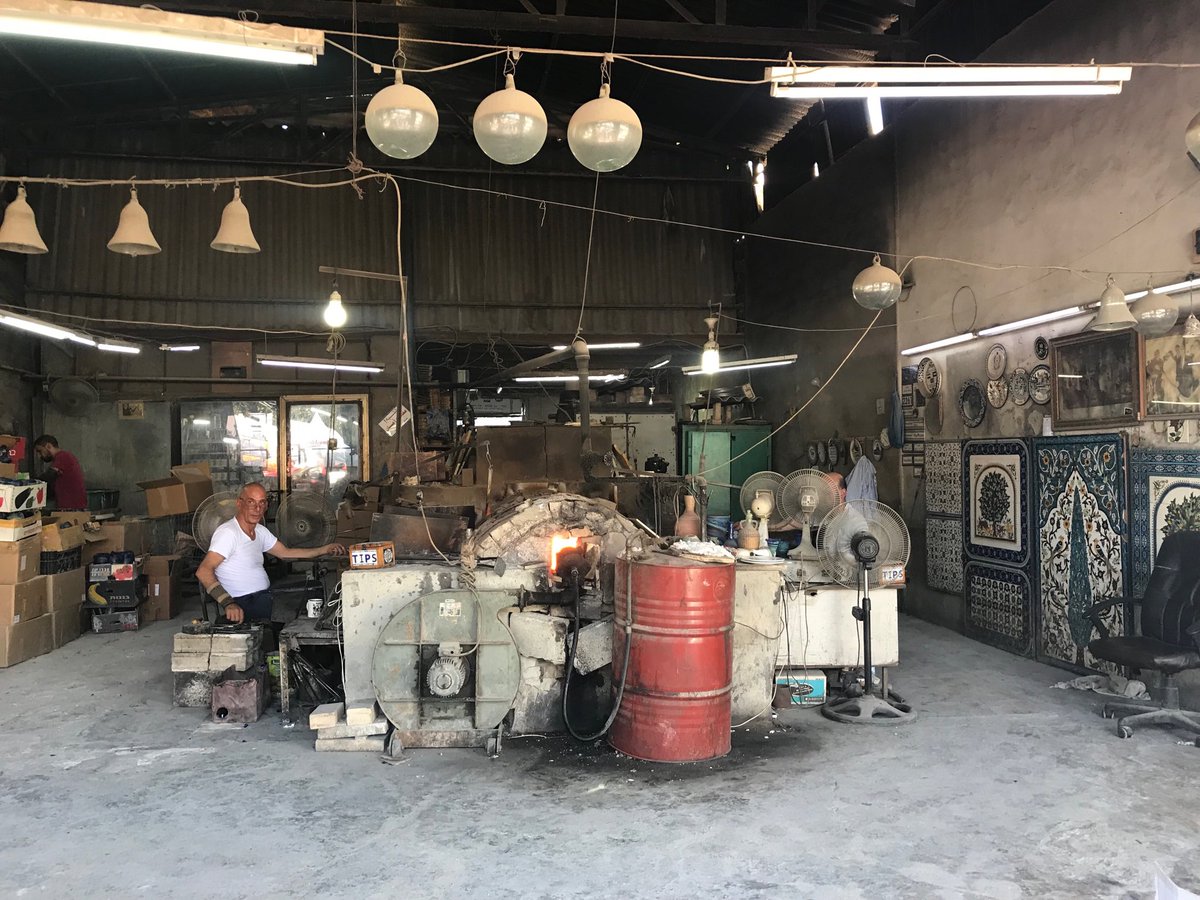 Art of glass blowing and ceramics in Hebron #women4women #palestine
