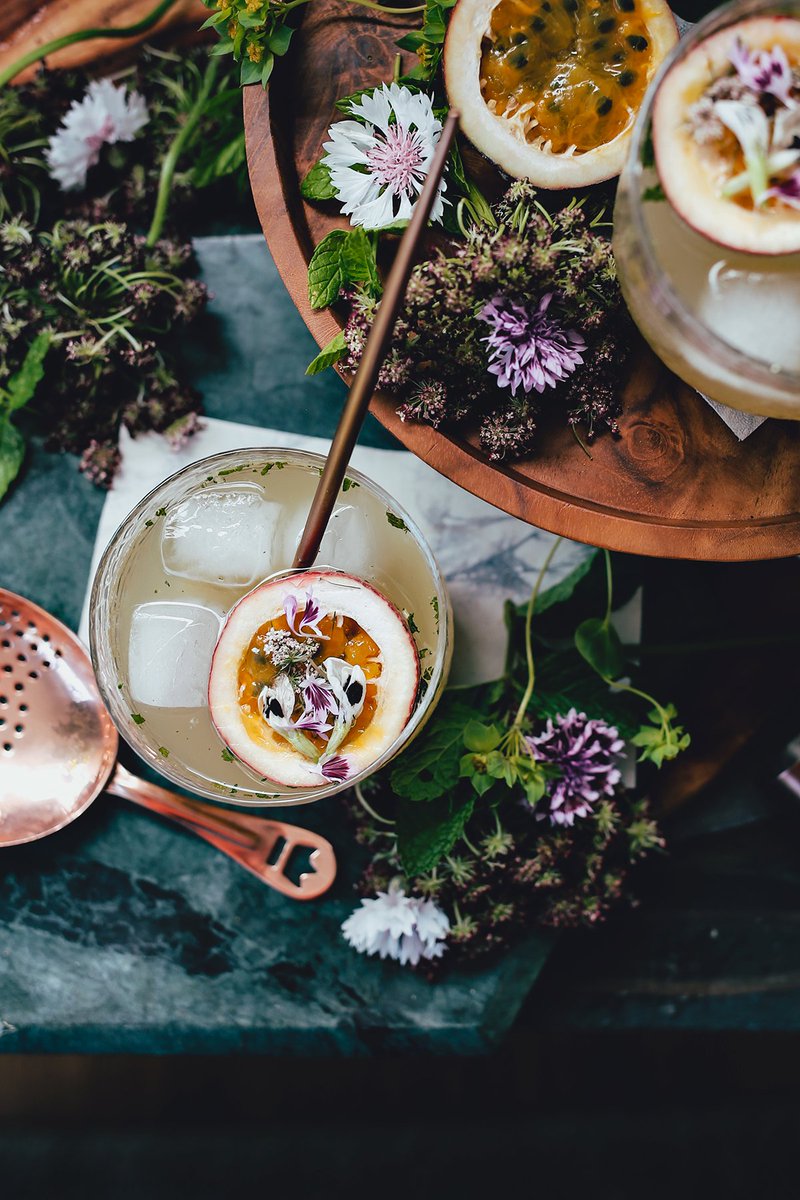 Ending the great spritz debate of Summer 2019 with this Ginger Passion Fruit Lime number made with @prairieorga
vodka. It's tart, spicy, and incredibly refreshing - in a word: PERFECT! dinexdesign.com/blog/passionfr… #ad #PrairieOrganic #MakeMineOrganic #EnjoyDoingGood