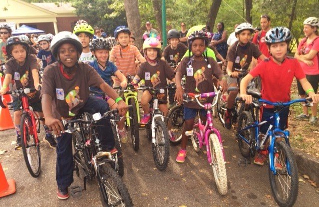 Join us for the <a href="/EAKC/">Erik@Kaerager.dk</a> 15th annual @BrownwoodBikeRally on 9/21 at Brownwood Park in EAV! We have racing &amp; activities, w/a food court &amp; family-friendly-activities! 602 Brownwood Ave. from 8-3 on 9/21! Register here 👇🏾brownwoodbikerally.com🚴🏾‍♀️🚴🏾‍♂️🎶