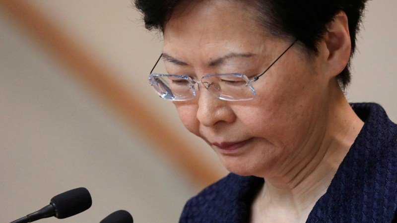 TheDailySigh1's tweet photo. After Weeks of Bullshit, Carrie Lam Withdraws Widely Reviled Extradition Bill https://t.co/Xpc4Gnkhvb https://t.co/0uiQCkay91
