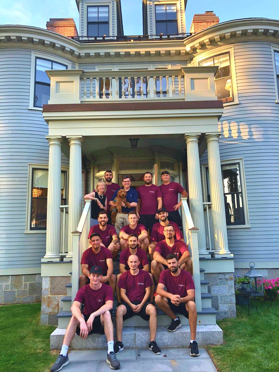 olympiams's tweet image. A happy family the Olympia team moved in Cambridge, MA!
#BostonMovers #BostonMoving
