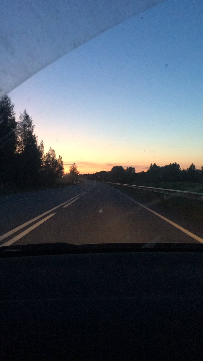 team_bearbones's tweet photo. Last border complete! We are in the EU, Oxford here we come 🚘 https://t.co/jdGhErO25M