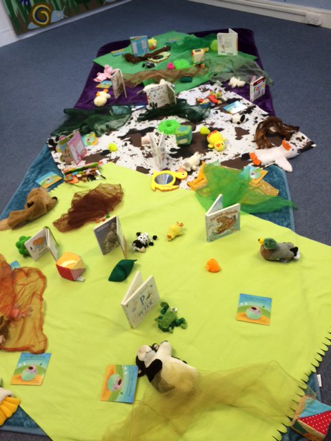 BarnetLibraries's tweet photo. Baby Bounce & Play sessions start on Thursdays at Osidge Library N11 on 12th Sep at 1.30pm and cost £3.50 per session. #babies #learningleisurelife #osidge #N11
https://t.co/HeaUBFxtVW https://t.co/gOf2utQ6qV