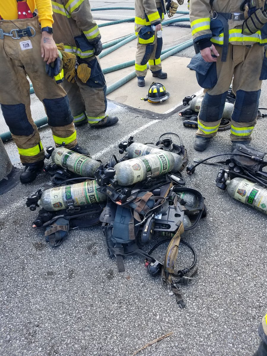Darrinkellypgh's tweet image. More pictures from @PghFireFighters #Fireops