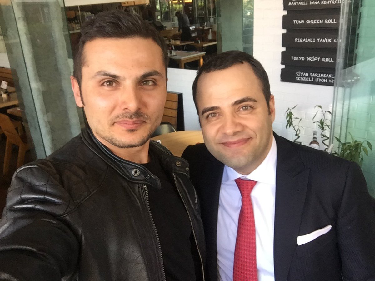 bulls_hisse's tweet photo. @fatiherol86 @yunkar2001 @ProfDemirtas @ProfDemirtas @xanthos_027 #MrRobot s #bmkrobot #bmkototrend #Bmkalgo hocam selamlar çok motiveyiz, kendimize çok güveniyoruz ve bomba gibi geliyoruz bi bakın, müsait zamanınızdada Escal d bi kahvede buluşup detaylıca anlatmayı çok isterim,saygılar, iyi geceler, biz uyumuyoruzda https://t.co/gVDlWEbCle