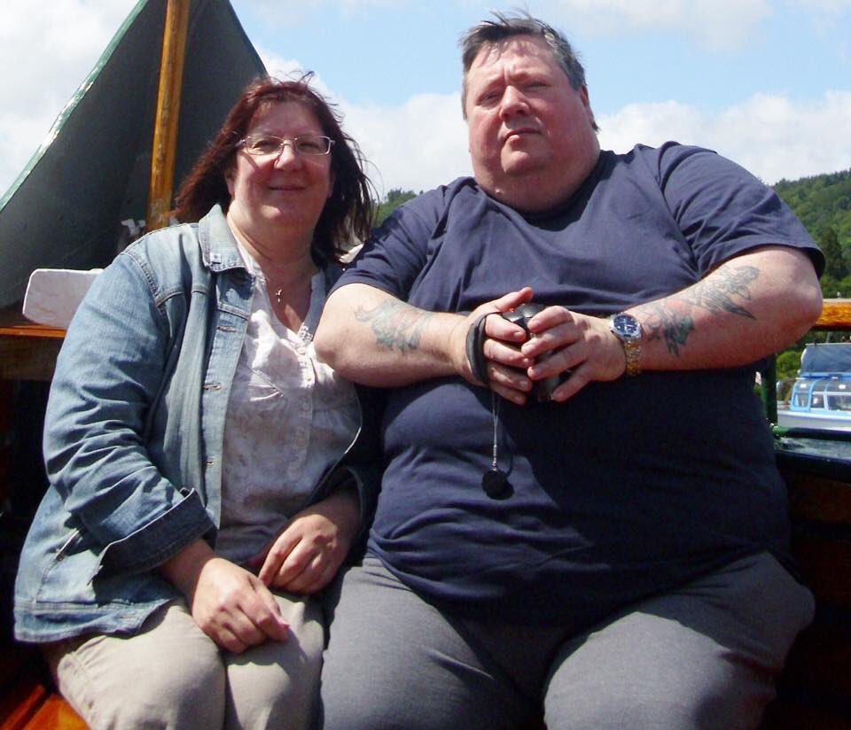 LesleyHutchins6's tweet photo. @SlimmingWorld We’ve had so many #SWGoldenMoments over the last 4 years. Climbing to the top of @PenYFan and enjoying a #foodoptimised picnic at the top was one of them. https://t.co/iwwu9o7khw
