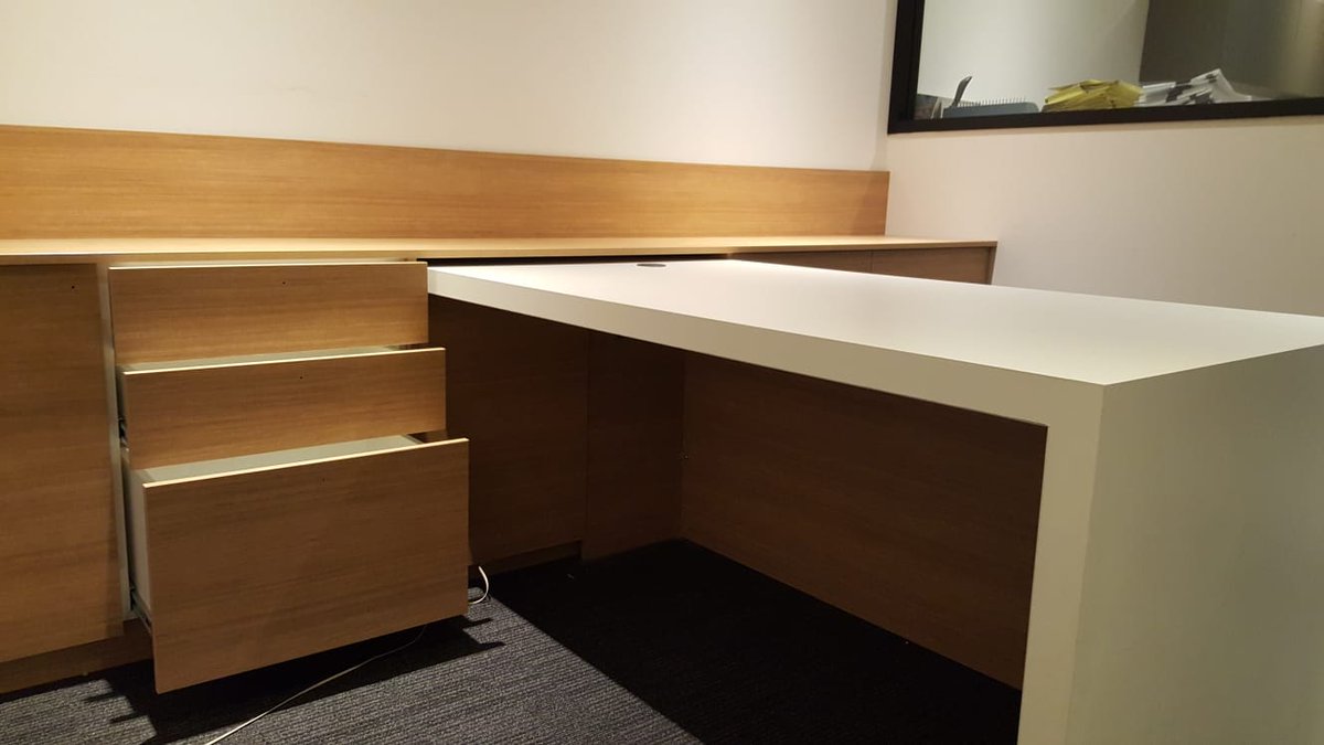 _ckraust_'s tweet photo. Set of draws and a desk installed recently.

Love the wood grain look of these!
.
.
.
#officestorage #office #officesupplies #sydneyjoinery #localbusiness #complete #kitchens #joinery #renovations
#modern

Reach out..DM us or link in bio!👇🙂 https://t.co/GIeUyqaWu3