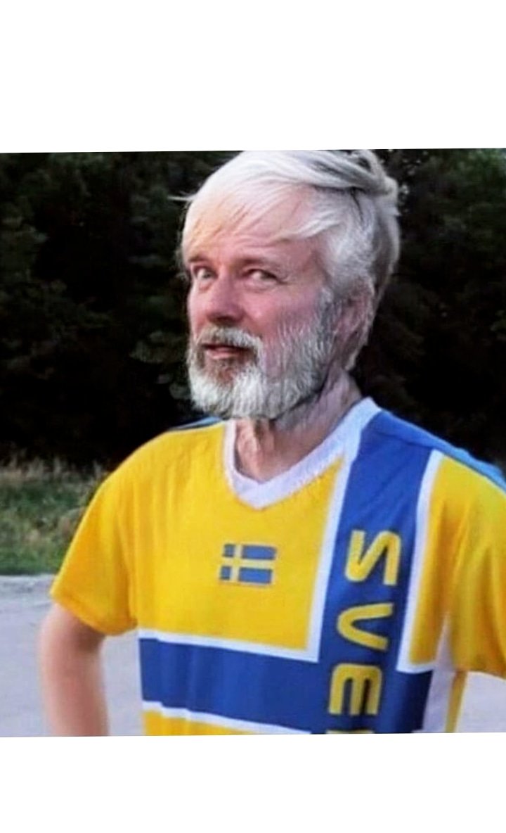 _harmonymadison's tweet image. YOU GOT ANY GAMES ON YOUR PHONE 🖤😂