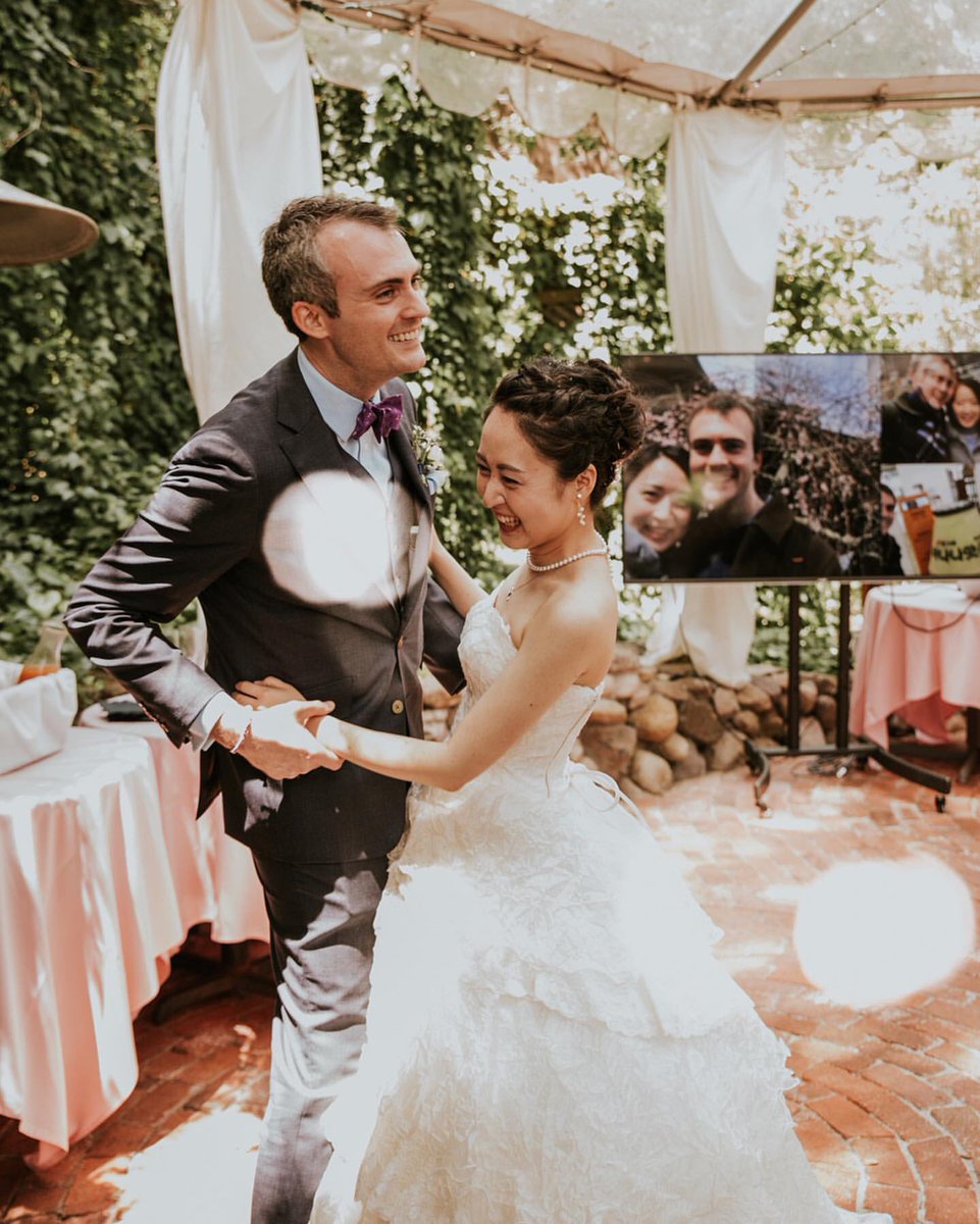 Firstdance Tokyo カリフォルニアで結婚式をされたご夫妻 The Beatlesの I Ve Just Seen A Face にのせてのファーストダンス 暖かな愛が溢れています プレ花嫁 結婚式準備 19秋婚 19冬婚 春婚 夏婚 秋婚 冬婚 令和婚