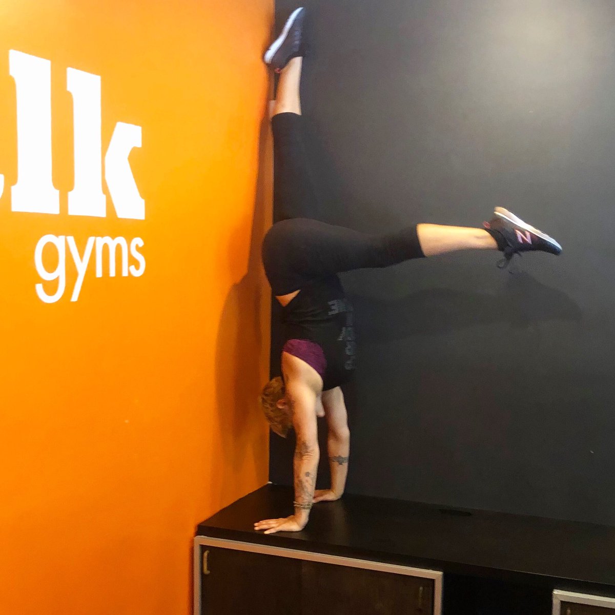 This Saturday! 
End of Summer Handstand Workshop with Arden!
Learn the ins and outs of an inversion and hand balancing practice with Arden in this 90min Workshop. Saturday Sept 7th 2-3:30pm in the Studio. FREE for members. No sign up necessary.