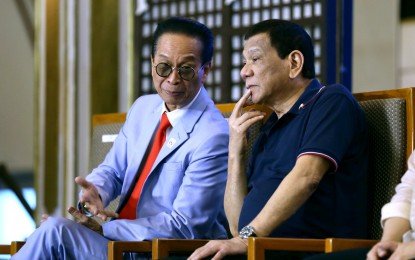 pnagovph's tweet photo. Secretary Salvador Panelo did nothing wrong when he wrote the Bureau of Pardons and Parole a referral letter to act on the request for executive clemency for convicted rapist-murderer, Antonio Sanchez, Pres. Duterte said in a televised presscon Wednesday. https://t.co/Dg96Wak7pt https://t.co/cHjlevjrU2
