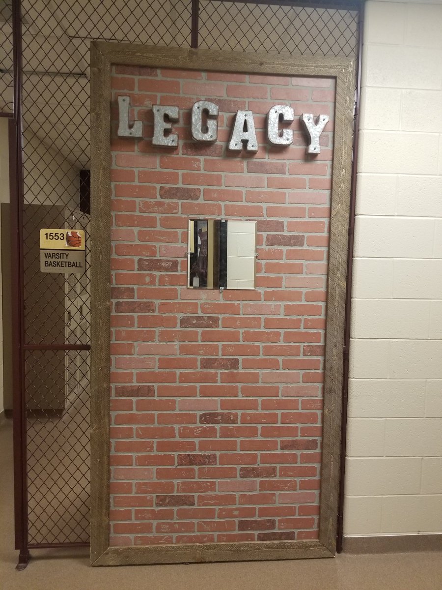 Coach Pierce (@shaleshapierce) on Twitter photo Thanks to our <a href="/DadsNation/">Longhorn Nation Dads on Duty</a> PJ Hernandez and Jonathan Cole for helping us in remembering the legacy of @GRHSLonghornsBB. Our Legacy walls look amazing and I cant wait for our GRHS Girls Basketball alumni to begin signing them!! Thanks to our <a href="/DadsNation/">Longhorn Nation Dads on Duty</a> PJ Hernandez and Jonathan Cole for helping us in remembering the legacy of @GRHSLonghornsBB. Our Legacy walls look amazing and I cant wait for our GRHS Girls Basketball alumni to begin signing them!!