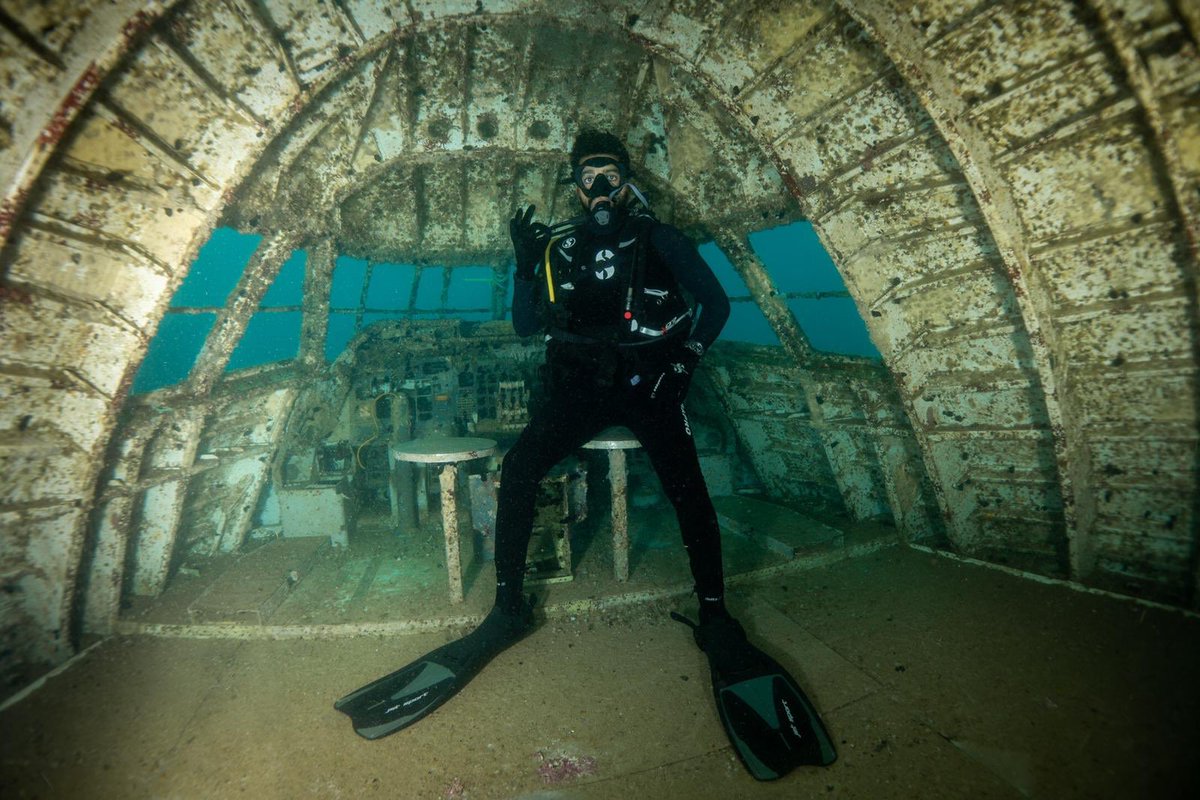 divebahrain's tweet photo. افتتاح أكبر منتزه للغوص في العالم رسميًا يوم الجمعة القادم
.
.
Dive Bahrain to officially open this Friday
.
.
#DiveBahrain #Dive #Bahrain #Scubadiving #SCE #BahrainOursYours #ecotourism #underwater #underwaterworld https://t.co/i9D2O6WKCe