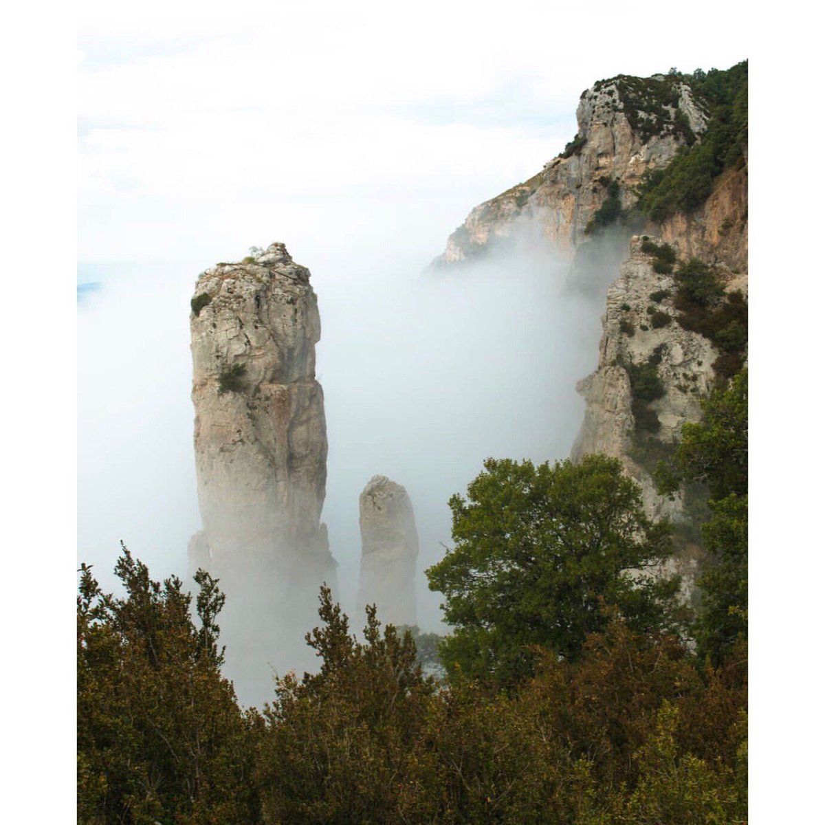 Foto #loves_navarra de la Sierra de #Leyre de @ilclet