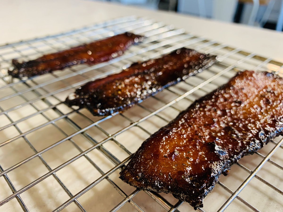 BPVSTL's tweet photo. HUNGER ALERT 🚨 check out some awesome items that will be at The Bacon &amp; Brunch Festival. Get tickets here > https://t.co/jAa25GTEez https://t.co/jlFdUx2IAB