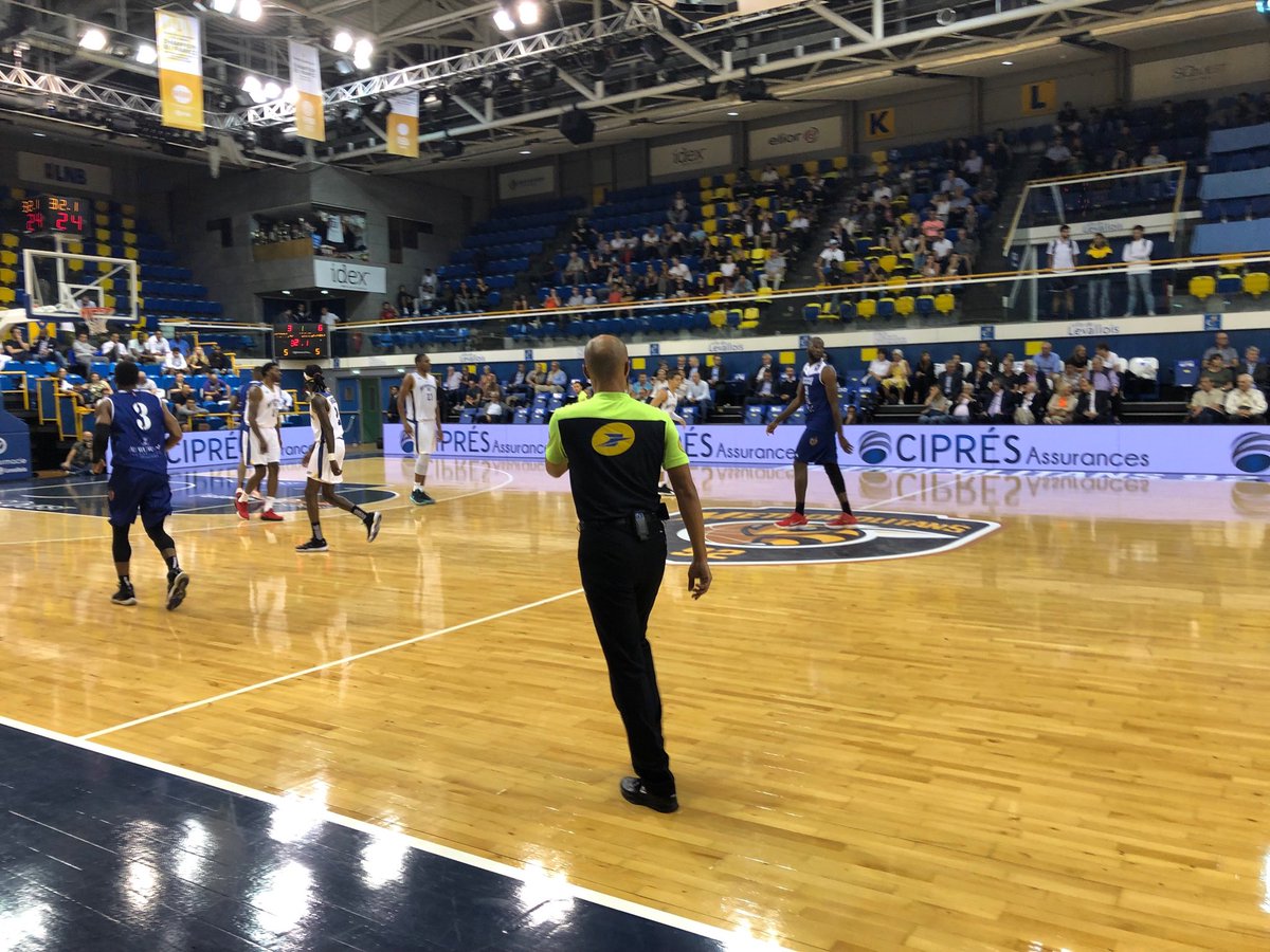 Match de rentrée pour les ⁦<a href="/Metropolitans92/">Boulogne-Levallois Metropolitans 92</a>⁩ . ⁦@CIPRESAssurance⁩ derrière vous cette saison encore.