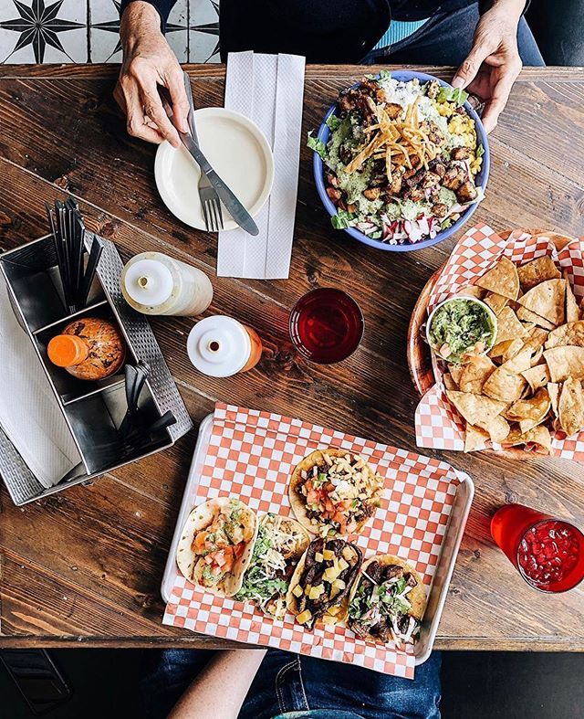 Onthetable_pr's tweet photo. We like it - we share it!
👉🏼 @pauline_le_higgins ♥️Chosen with love by @quellaclaudia
...
- - - 🙌🏼The biggest Tablers community🙌🏼 - - -
Use our tag #Onthetable and get a chance to be featured!
.
.
#whatitalyis #viewfromtop #communityfirst #flatlay #froma… https://t.co/NfPvrb9Jjc https://t.co/MjIBCYqmbR