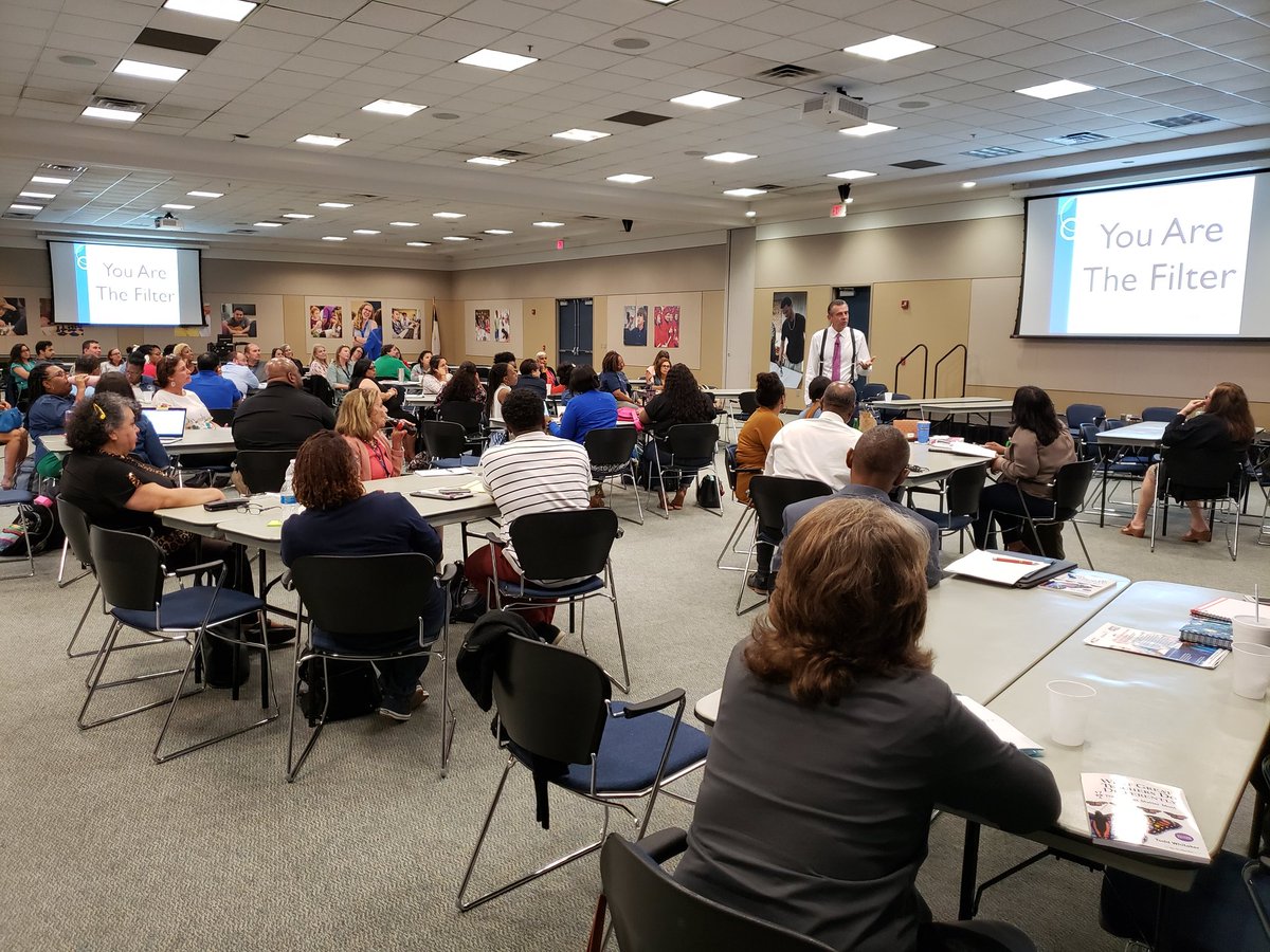 HISD Teacher & School Leader Incentive Program tweet media