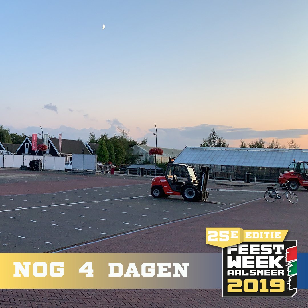De opbouw van de feesttent is begonnen. Nog maar 4 dagen en dan begint de leukste week van het jaar! 🎪🎉
Laatste kaarten voor woensdagavond 👉 feestweek.nl/kaarten

#fwa19 #feestweek #aalsmeer #feestweekaalsmeer #feesttent #opbouw #nog4dagen