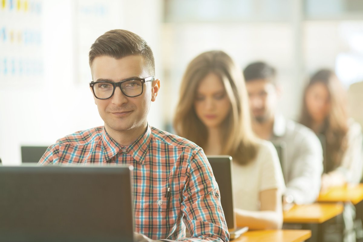 Stata's tweet image. Learn directly from Stata developers in our Regression Modeling Using Stata and Panel-Data Analysis Using Stata classroom trainings. 10-12 September in Washington, DC. Take one class or both classes at one discounted price. bit.ly/2f6zSRS #RegressionModeling #PanelData