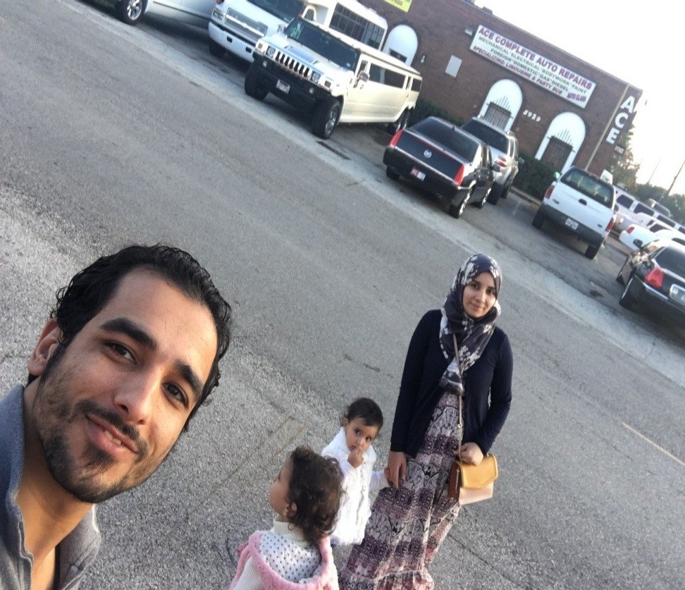 FulbrightMENA's tweet photo. Mohamed took an almost 1500 mile road trip from North Dakota to Houston, TX, where he and his family had the chance to live while he worked on research at @RiceUniversity! Read more in his #FulbrightLife here: https://t.co/dbnTMwG6pR #Fulbright @FulbrightPrgrm https://t.co/csK6UjkT1C