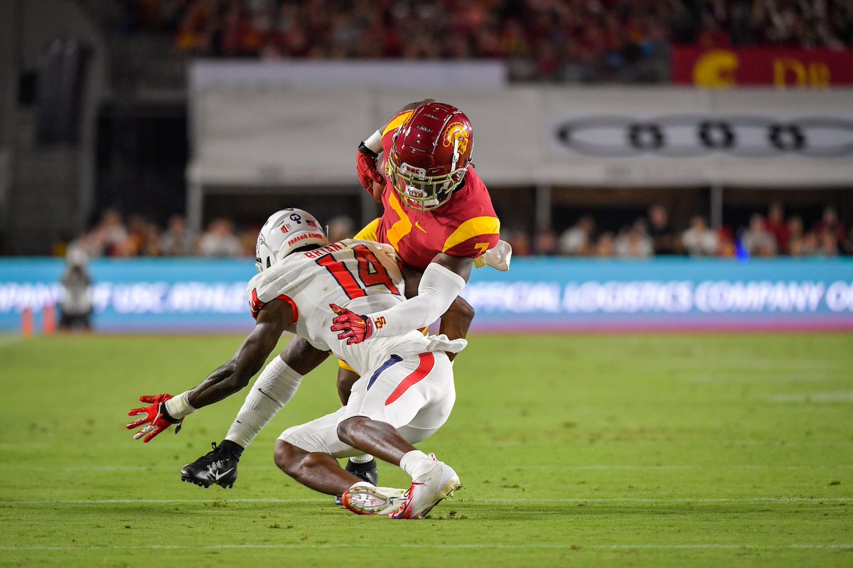 USC Trojans tweet media