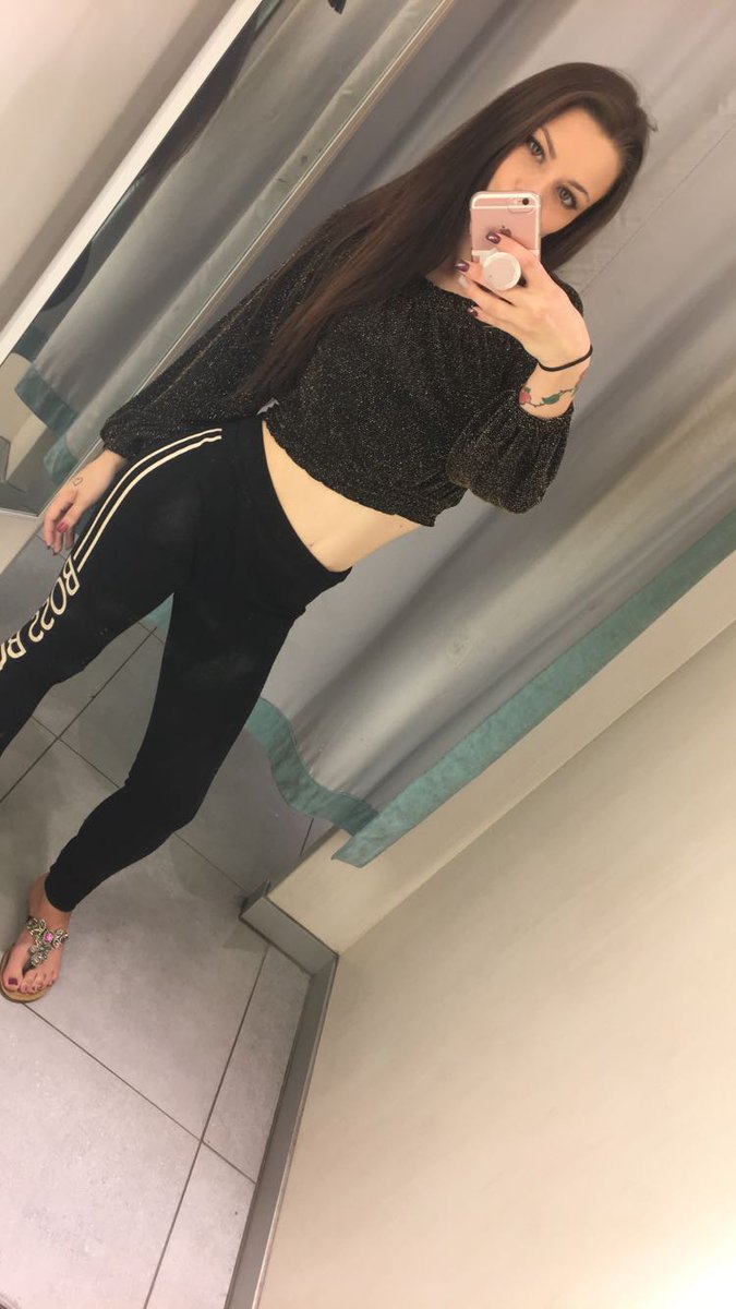 nicoleodierno's tweet photo. In such a short amount of time you weren't expecting to become obsessed so quickly. 

Let today be the culmination of your obessession with me. 

#findom #goddess #finsub https://t.co/EY7n9ThKkY