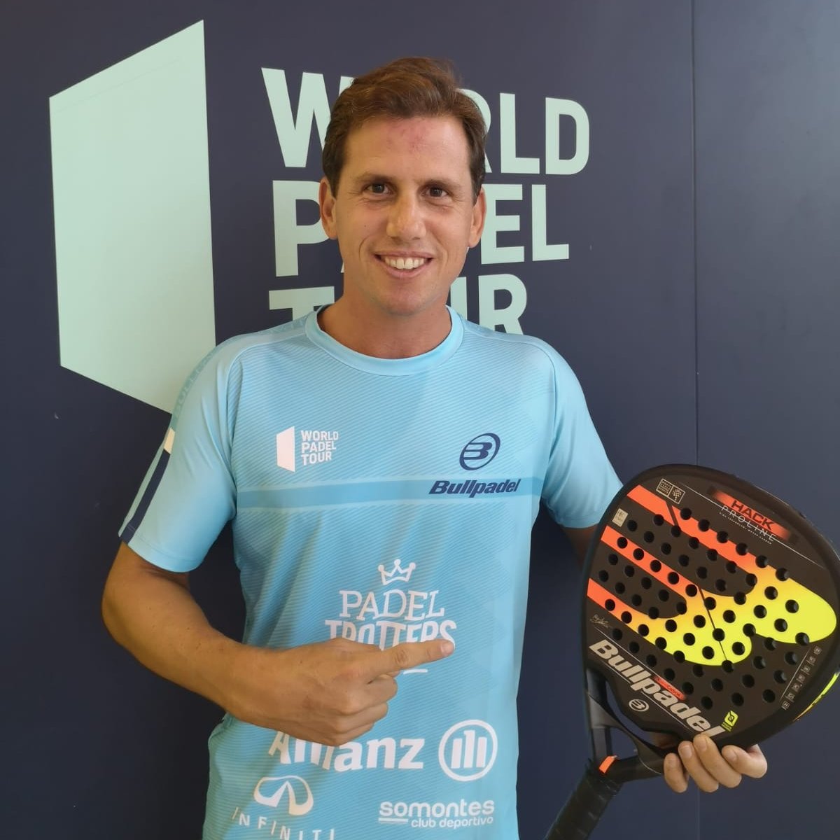 👉#SORTEO ¿Dura la vuelta al curro?: ¡pues sorteamos la pala HACK de <a href="/paquito_navarro/">Paquito Navarro</a> para amenizarlo! 😎😱 ¿CÓMO puedes participar?

✅ SIGUE a <a href="/PadelSuperleage/">Padel Superleague</a> y a <a href="/paquito_navarro/">Paquito Navarro</a>.

✅MENCIONA a 2 amig@s con los que jugarías la #PadelSuperleague.

✅ Haz un RETWEET.