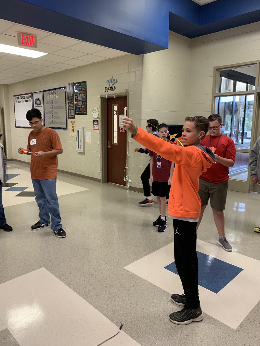 BakerJodilyn's tweet photo. Sling shot rockets and the engineer design plan in action.   First 8th grade.@CSMS_Huskies https://t.co/LoGdQ2hQfs