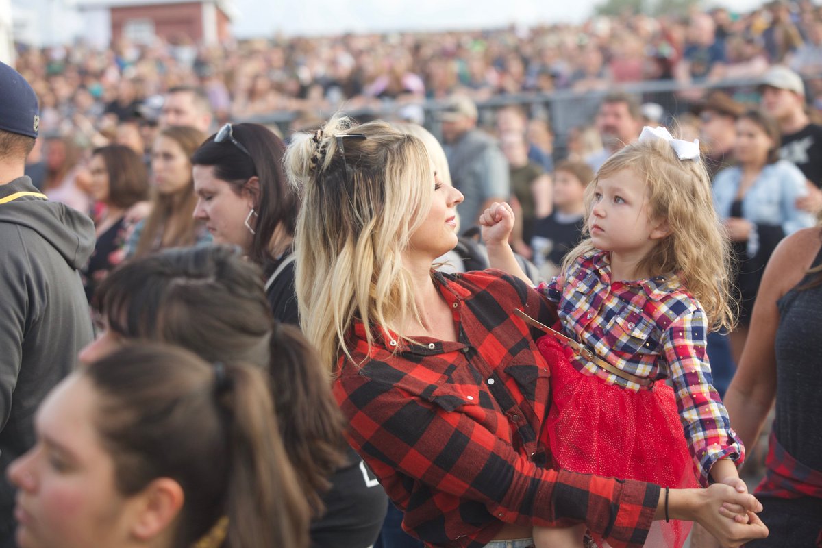 AlaskaStateFair's tweet photo. Well Fairgoers we have wrapped up another successful Fair and we want to hear from you! Who would you like to see perform at the 2020 Fair? Share your suggestions below. #AlaskaStateFair #AKFairFun #AlaskaFair https://t.co/M54vbkQ8u3