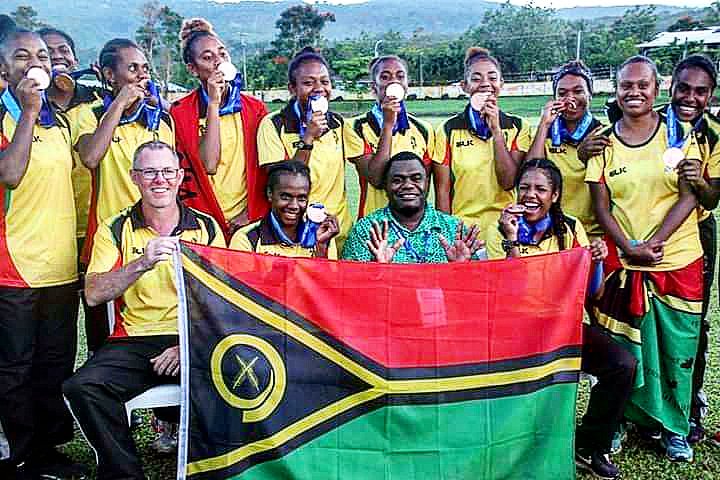 Brett Wright tweet media