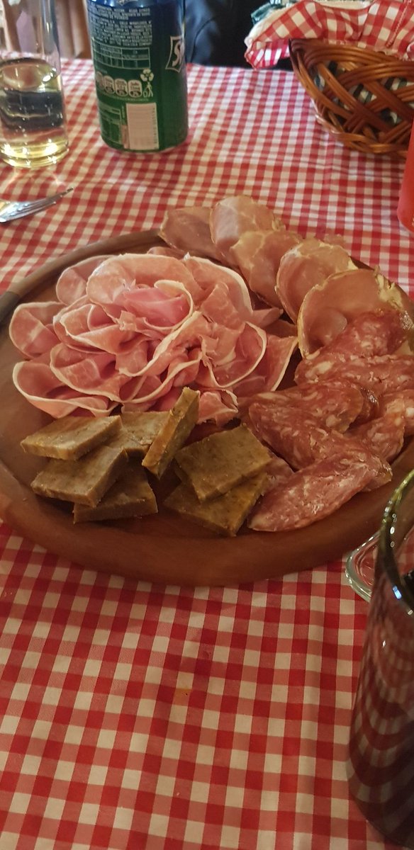 killcroce's tweet photo. Faena, almuerzo y seguimos
#pastene https://t.co/WLexTkgvhK