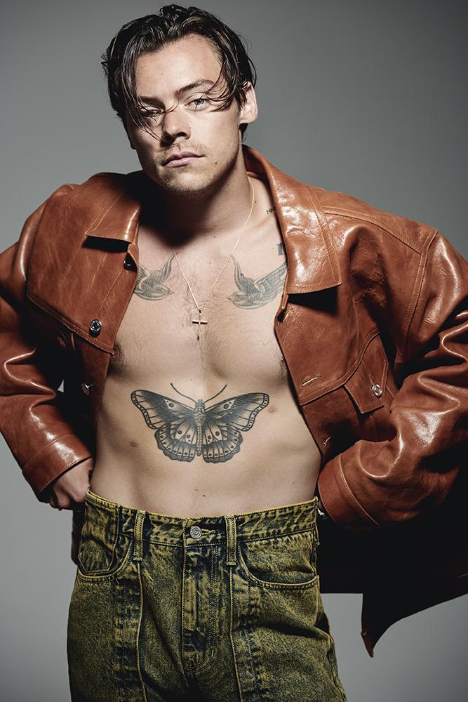 hsvolfour's tweet photo. i’m gonna get hate for this but idgaf so i’m gonna just say it, harry styles isn’t the prettiest man on earth i’m sorry but he just isn’t. he doesn’t deserve that title. i’m tired of y’all calling him the prettiest man on earth when he’s actually the prettiest man in the universe https://t.co/TCDcdBgpgT