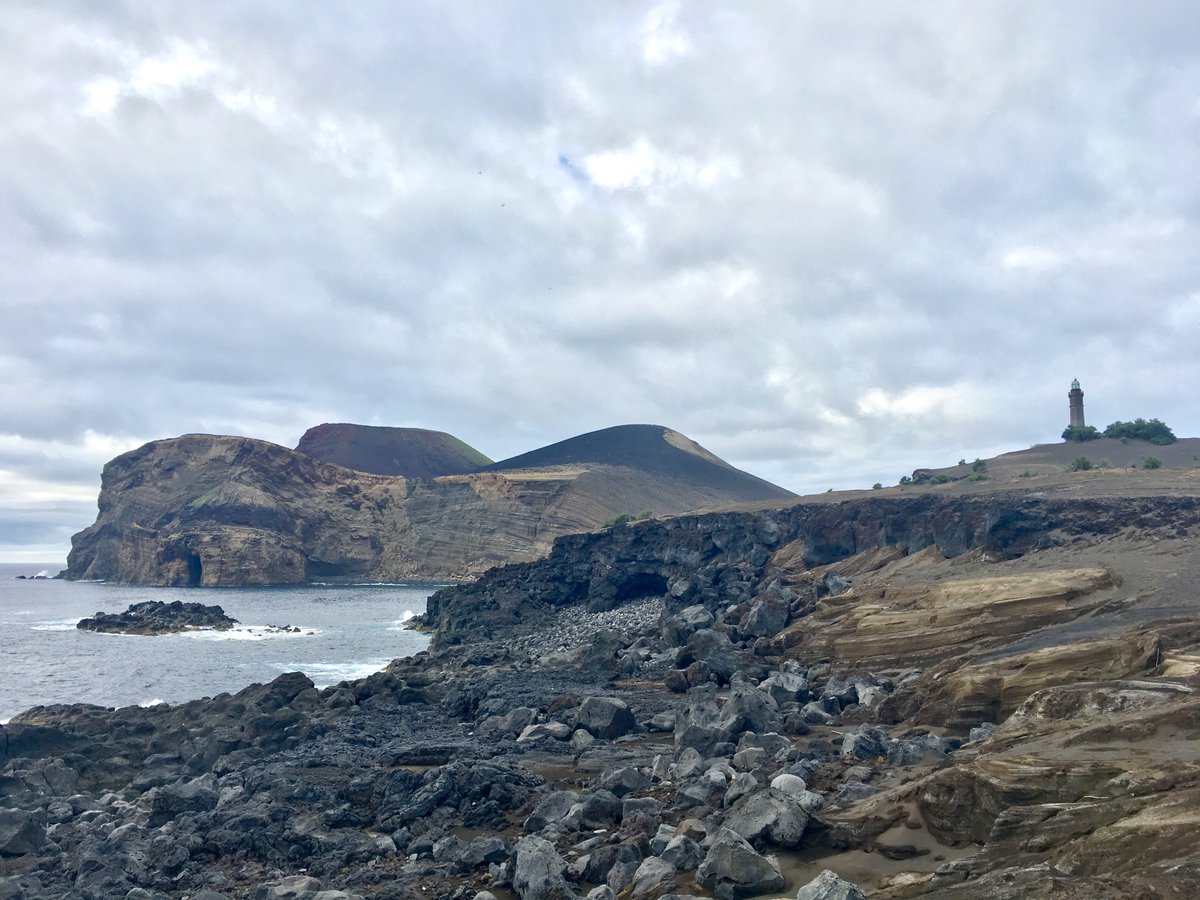neuroimmune_rok's tweet image. stepping on “fresh” land #capelinhos #faial #açores youtube.com/watch?v=nfMfGC…