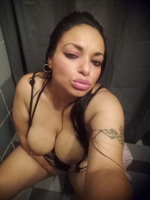 CUMING ON HER FACE
https://t.co/mQhQ8OeEiq

#sex #porn #horny #pussy #sexy #teenporn #thicc #fuck #fuckme