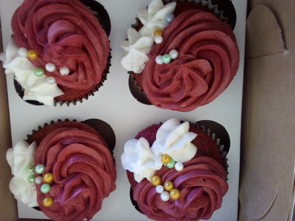 cake_derby's tweet photo. We make cakes and cupcakes for all special events including Wedding Services, Birthdays and anything that you would consider a party ❤️ https://t.co/jo6W6obHaw