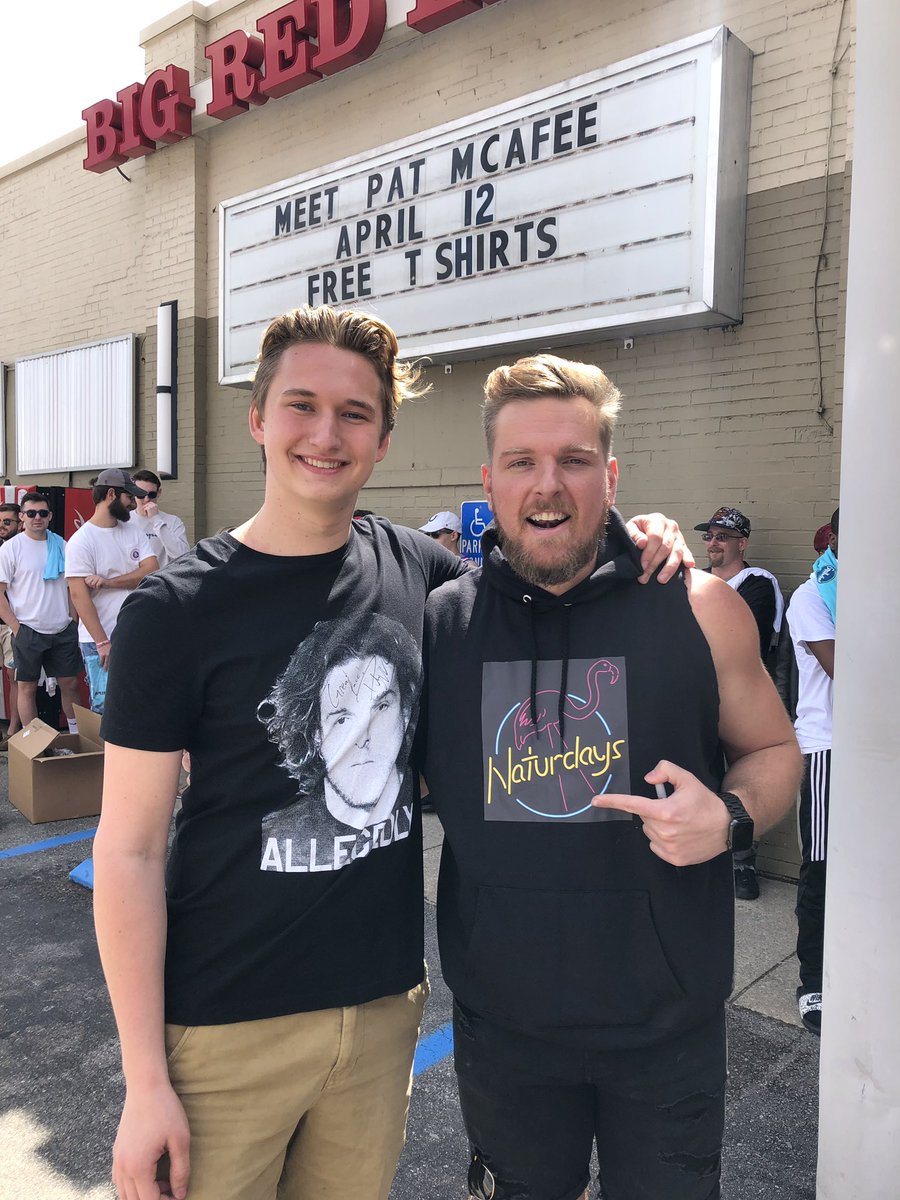 SigEpIndiana's tweet photo. Brother of the Week: Dawson Ames
Dawson is a sophomore majoring in Community Health &amp; minoring in Philosophy. Dawson is involved in Big Brother Big Sister, and is a coordinator for Tempelton as well as The IU Welfare Study. Dawson enjoys running, swimming, &amp; ultimate frisbee. https://t.co/hm6mfvJ68D
