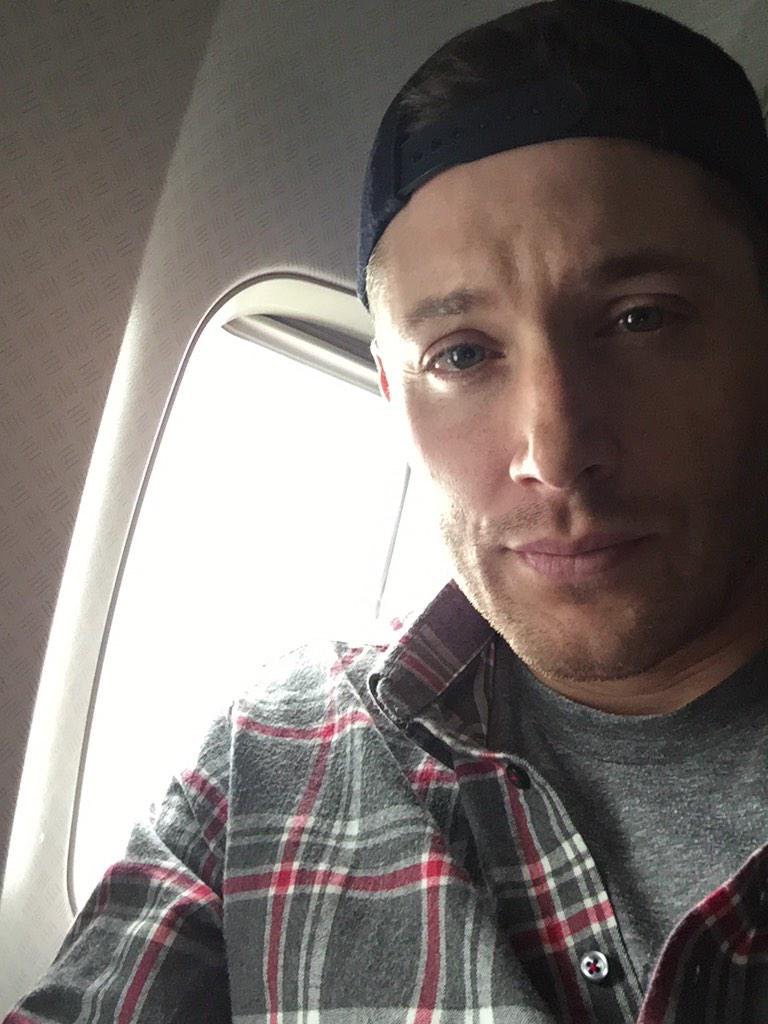 DeansMyHero's tweet photo. Imagine being married to someone this pretty who is just as beautiful on the inside 😭😍 #whichoneamitalkingabout #bothofcourse 💚💚 https://t.co/tP4g8vaj7Y