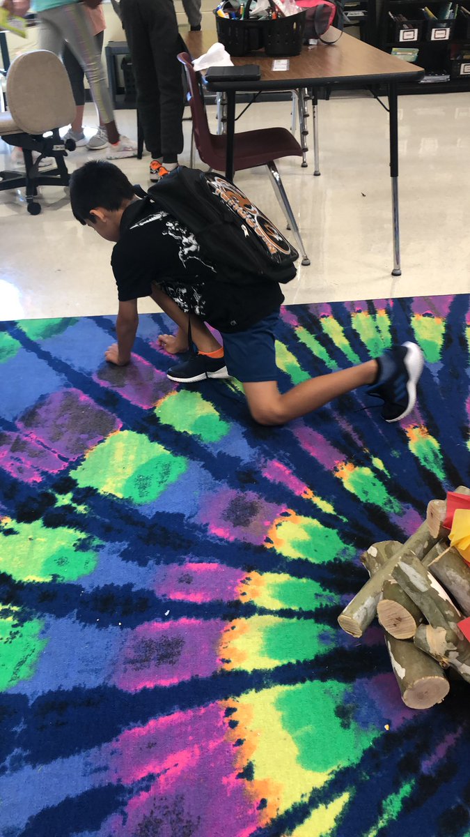 Lori Shaw tweet media