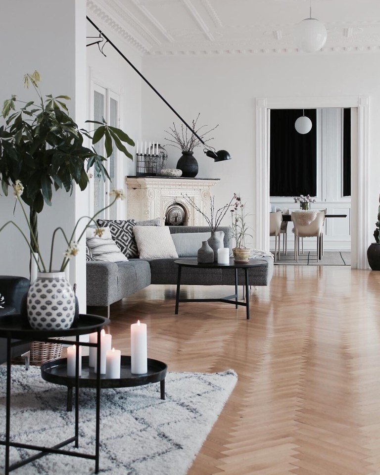 buyselllivenw's tweet photo. Scandinavian Design: Embracing Nordic Aesthetics

https://t.co/2jaqXxV62h

#scandesign #scandinavianinterior #homedecor #minimaldesign #realestate #johnlscott #pnw #realestateagent https://t.co/yOiYn6nF5B