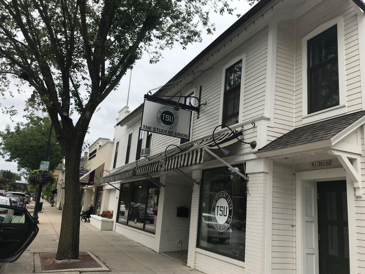 CedarburgCCC (@cedarburgccc) on Twitter photo #Apartment for rent in the downtown #Cedarburg Historical District. Appliances, parking, heat and laundry facilities included.
$575.00 a month-Available October 1st!
Call 262-375-3676 or email Jean@ArtMusicHistory.org to set up a tour.
#ApartmentForRent #SaveMoneyOnRent #Ozaukee #Apartment for rent in the downtown #Cedarburg Historical District. Appliances, parking, heat and laundry facilities included.
$575.00 a month-Available October 1st!
Call 262-375-3676 or email Jean@ArtMusicHistory.org to set up a tour.
#ApartmentForRent #SaveMoneyOnRent #Ozaukee