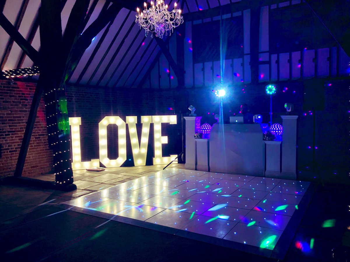 Allington Castle Events tweet media