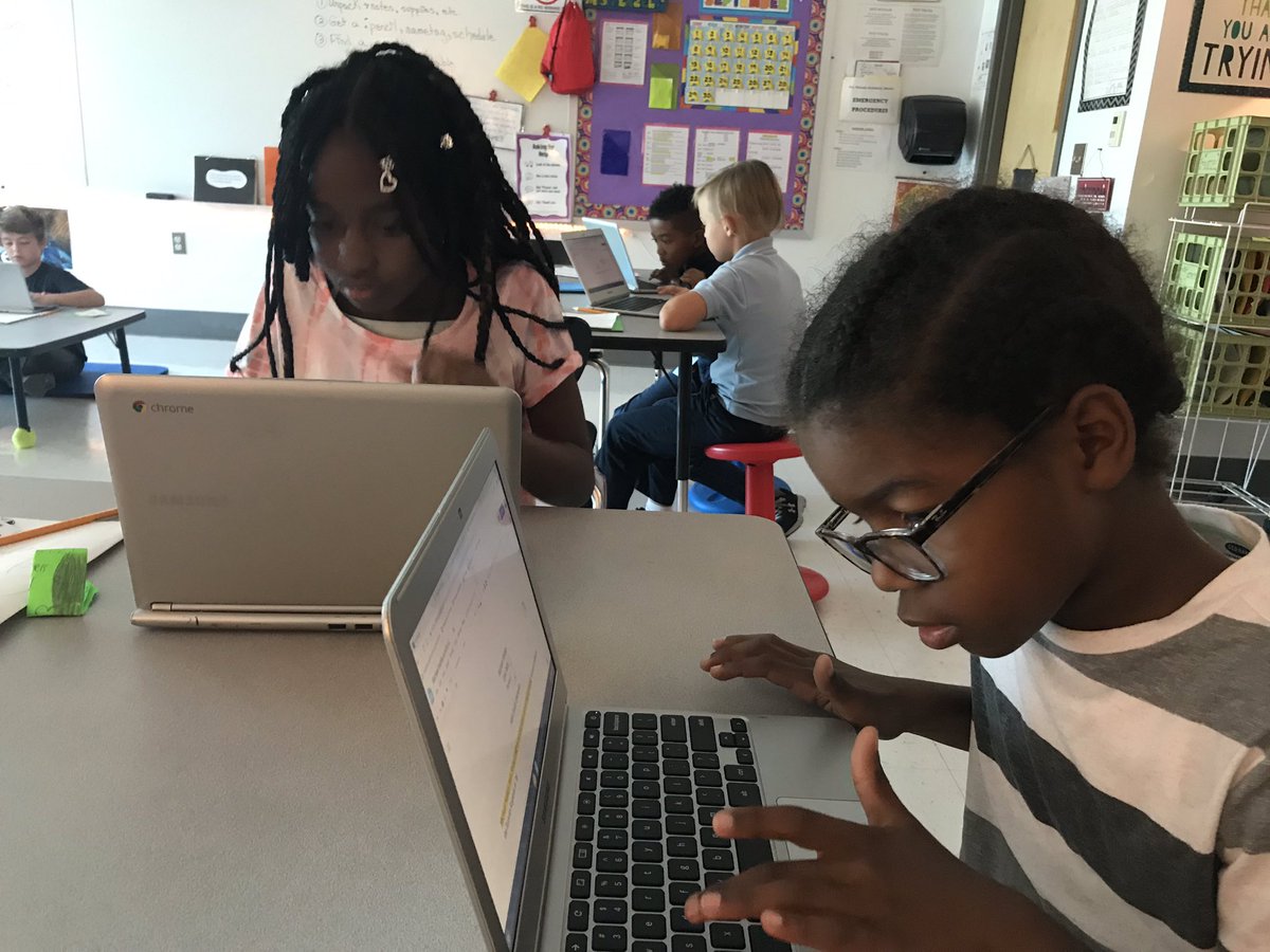 Today in #EpicFail class <a href="/HSDGifted/">HSD Gifted Program</a> we are using #creativewriting to refine our #storytelling skills. This will be so important in our retelling of #history and #herstory through the eyes of third graders <a href="/HazelwoodSD/">Hazelwood School District</a> #ilovemyjob #gtchat
