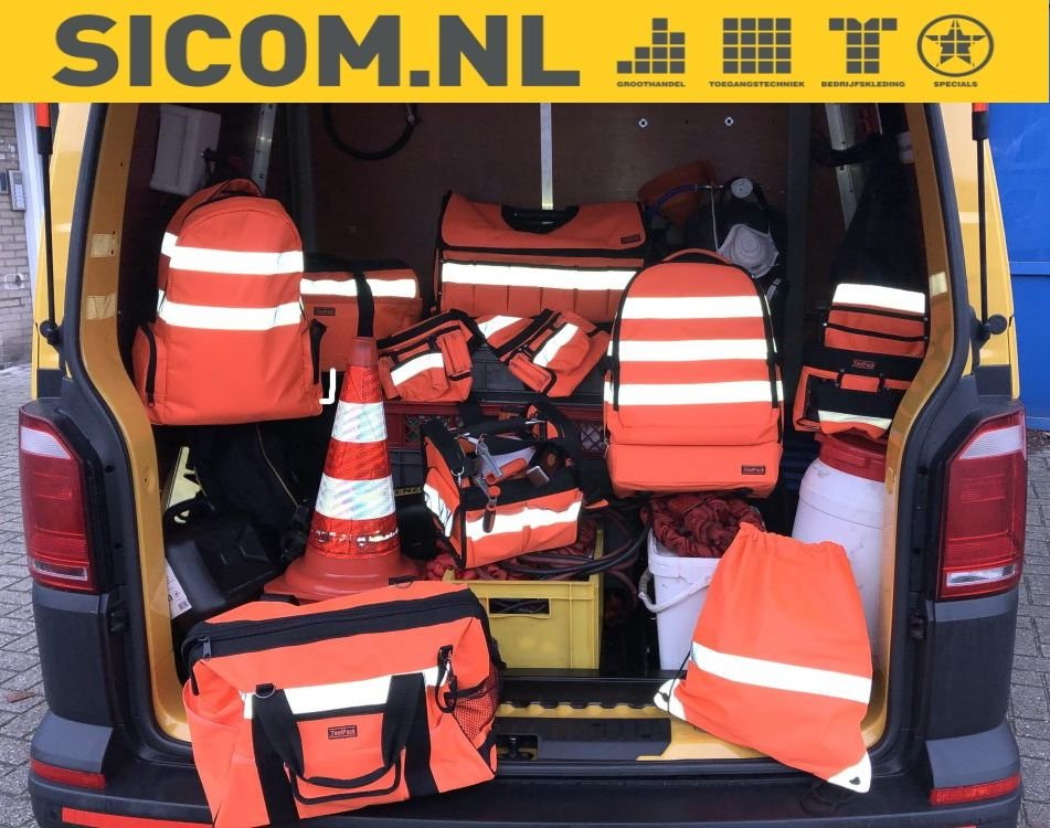 sicombouw's tweet photo. Hi-Visibility gereedschapstassen, rugzakken (uiteraard ook voor schoolgaande kinderen), holsters e.d. voor o.a. de wegenbouw, bouw, installatie en voor iedereen die zijn/haar zichtbaarheid en veiligheid wil verbeteren. https://t.co/7GlF2v5HPQ