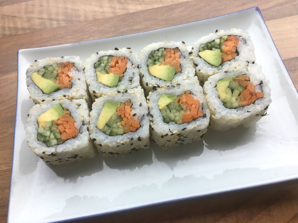Oriento8's tweet photo. Some of our vegan/vegetarian maki &amp; rolls. If you would like any vegan/vegetarian sushi rolls that is not on the menu, please let us know and we can tailor it to your needs :) 
#vegan #vegetarian #sushi #Maki #sushirolls #oriento #orientoedinburgh https://t.co/Sbv7MwhLRP