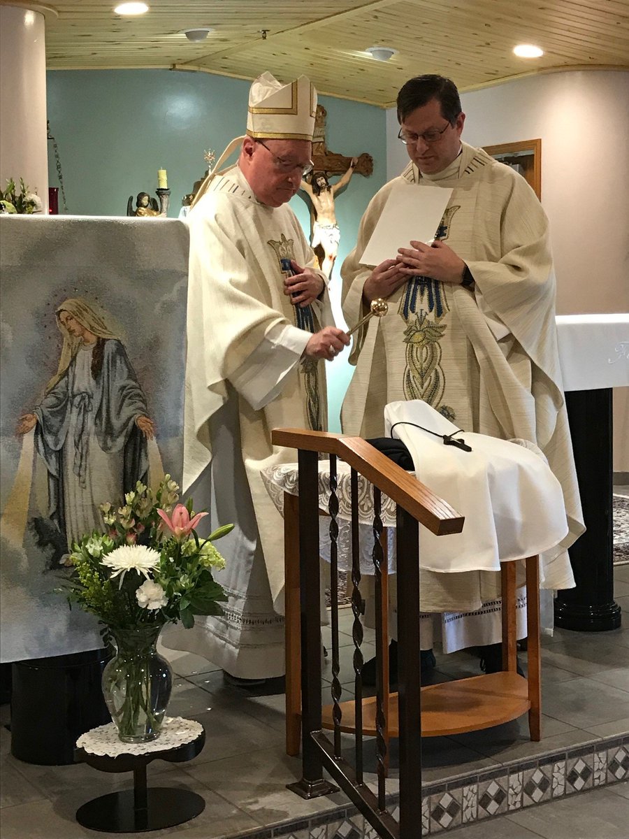 ConscrtdLifeStL's tweet photo. The Religious Sisters of Mercy of Alma Michigan welcomed three who entered their novitiate this summer, including Sister Karoline Marie (baptismal name: Stephanie To) who lived in the Archdiocese of St. Louis prior to her entry. #CatholicSTL https://t.co/t5u82cwaBB