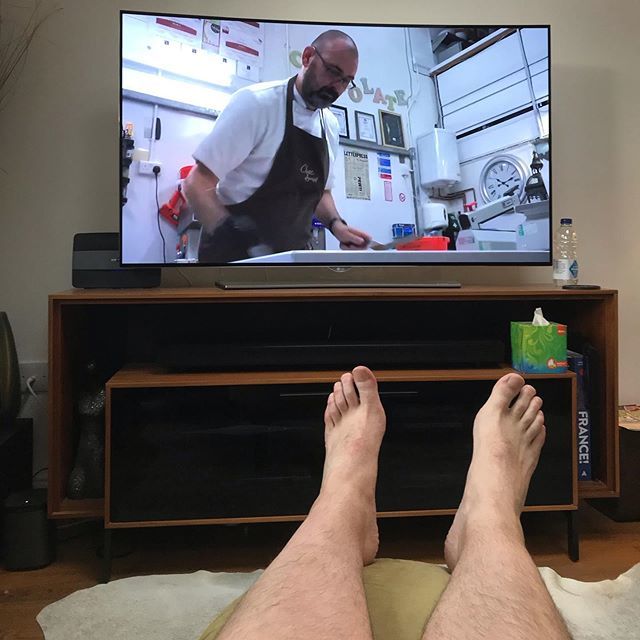 ChocAmorUK's tweet photo. Sometimes its a little strange watching yourself on the gogglebox. Great interview on That’s Tv (channel 7) about our new packaging.
#chocolate #tvstar #fiendishlygood #flavourobsessed #sustainablepackaging https://t.co/VmYVc3cSeI