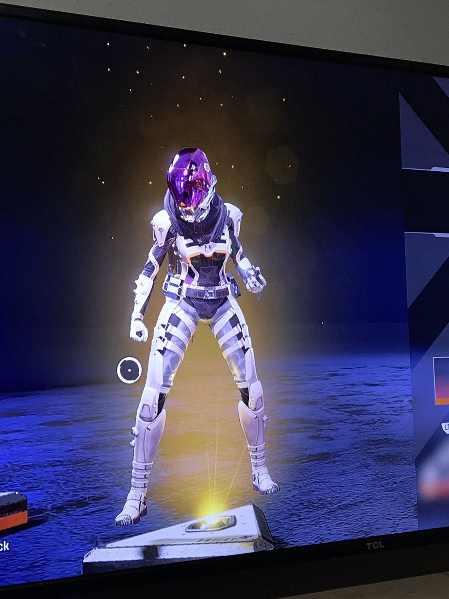 __keelay__'s tweet photo. Who wore it better? Wraith or Emile https://t.co/cP6PB0ooBk